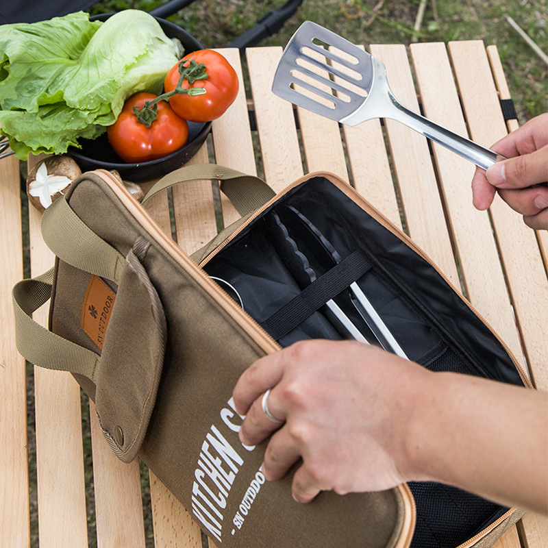 Camping Cooking Kit - Ensemble de 8 ustensiles de cuisine