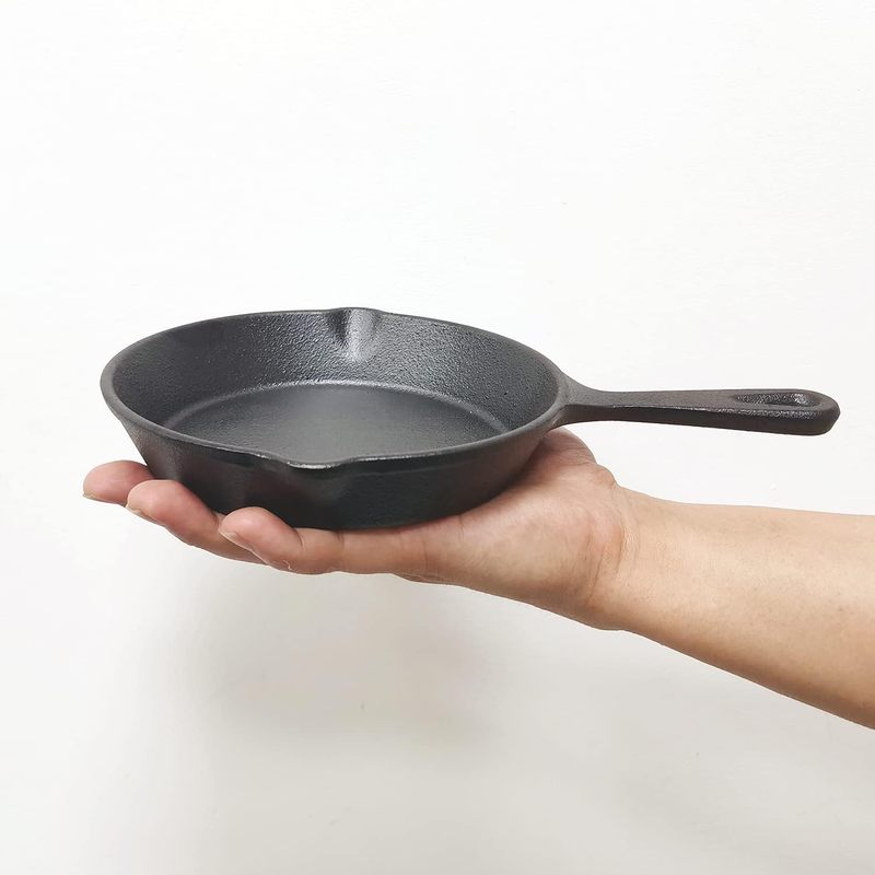 Camping Cooking Frying Pan - Poêle en fonte de 6 pouces,