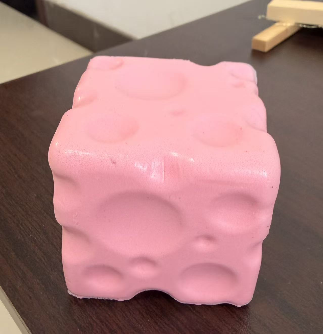 Balle anti-stress Taba Squishy - Fire Starter Cube avis et prix